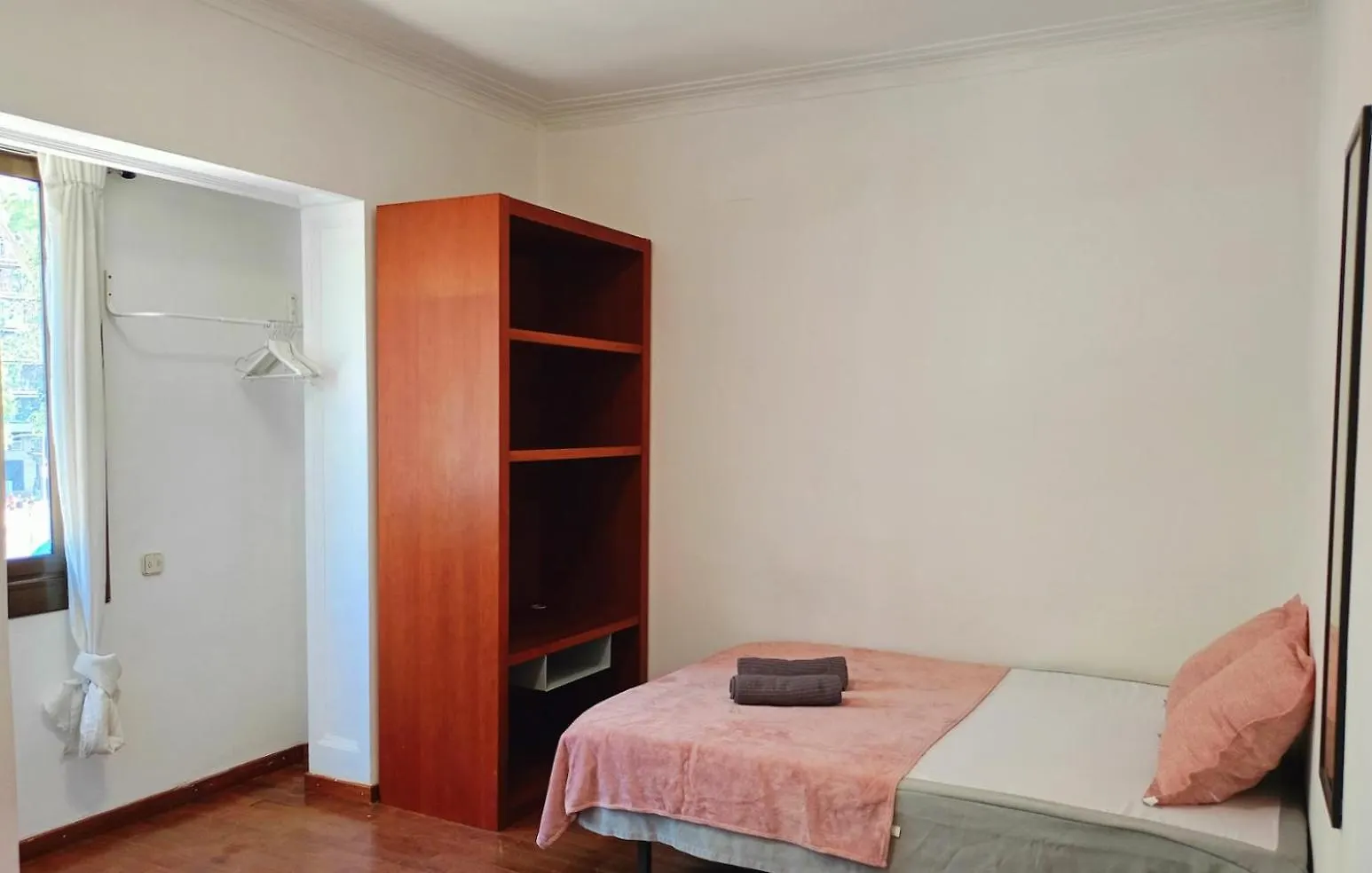Diagonal R1 Bed and Breakfast Barcelona España